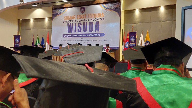 STIH PAINAN Berubah Status Universitas Dharma Indonesia