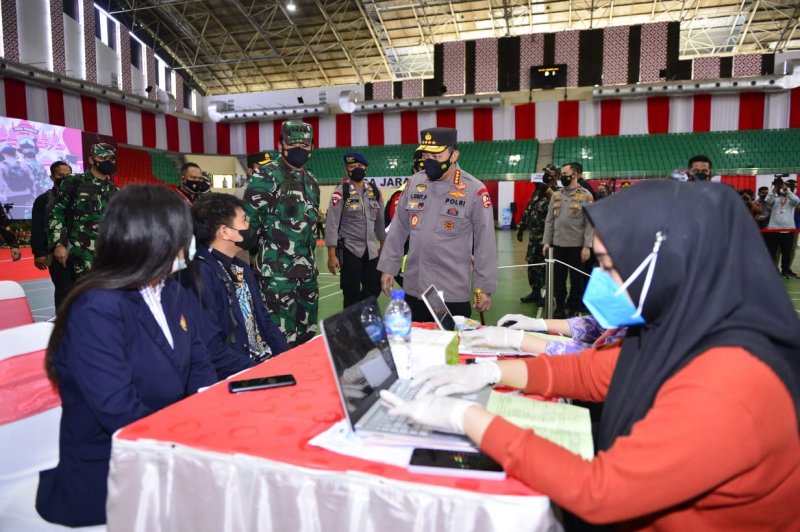 Kapolri: HUT RI Momentum Upaya Percepat Vaksinasi