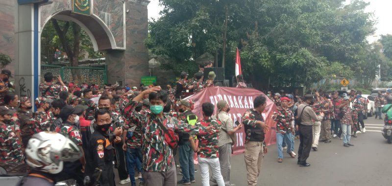 Unjuk Rasa di Kejagung, Laskar Merah Putih: Tangkap dan Penjarakan Alvin Lim