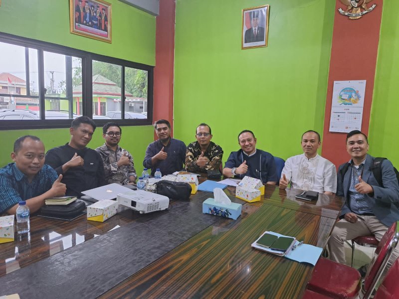 Ketua STIH Painan Dukung Rencana Pembentukan Ikatan Keluarga Alumni