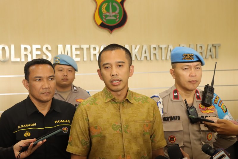 Polres Jakbar Tangkap Musisi VTP Bersama Seorang Wanita, Polisi Sita Sabu dan Alat Hisap