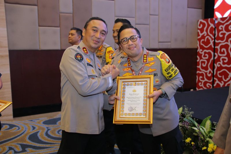 Bidang Humas Polda Metro Jaya Raih Penghargaan Amplifikasi Terbaik Zona I