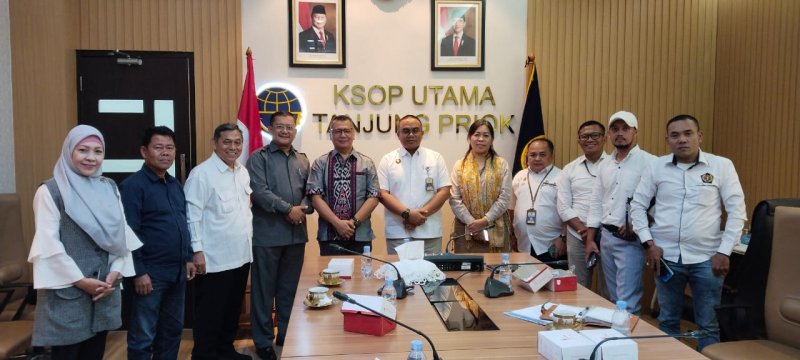 Diskusi dengan Pengurus PWI Jaya, Kepala KSOP Tanjung Priok: Kita Kuatkan Kemitraan