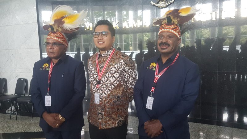 Bupati Terpilih Elvis Tabuni Optimis, Keadilan akan Berpihak pada Dirinya
