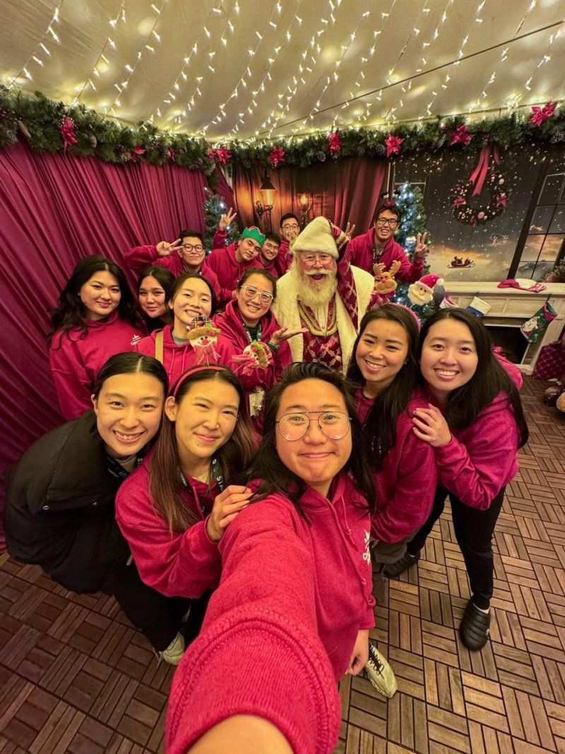 Sharon Stephania Siauw Tingkatkan Musik Live di FoodieLand sebagai Artist Booking Lead