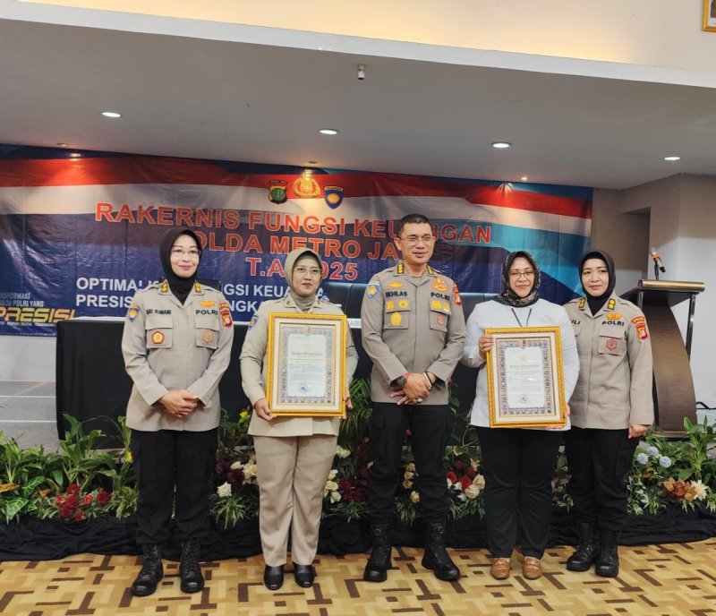 Reskrimsus Polda Metro Jaya Raih Nilai IKPA 100, Kapolri Beri Penghargaan