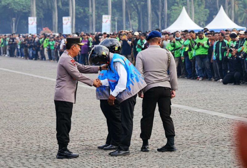 Di Acara Apel Ojol Kamtibmas, Kapolri Sigit Prabowo Ajak Bersinergi Jaga Kamtibmas