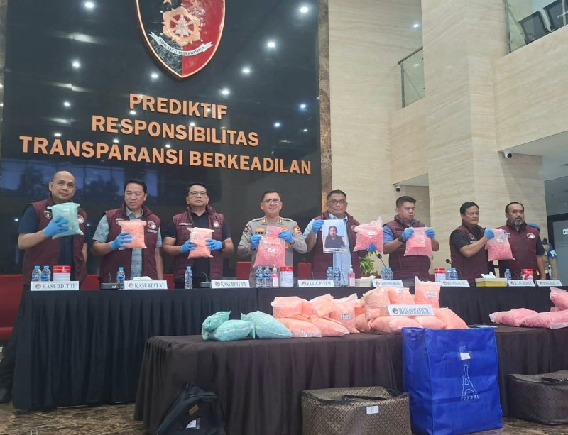 Polisi Beberkan Pengungkapan Ekstasi di Tol Lampung: Tetapkan MR sebagai Tersangka