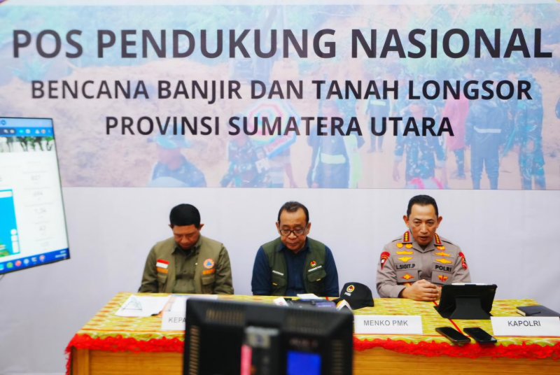 Kapolri Tegaskan Personel dan Logistik Dikerahkan ke Lokasi Terisolir Bencana Sumatera